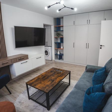 Apartament Iulia Si Alex Curtea de Argeş Exteriör bild